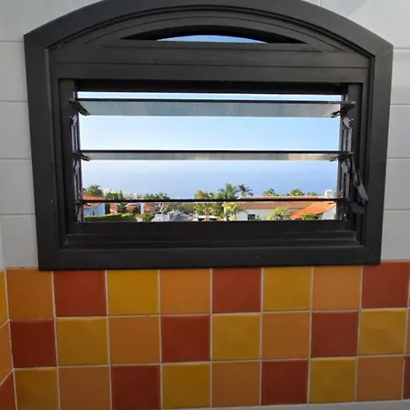 Miya Del Sol Heated Saltwater Pool La Orotava