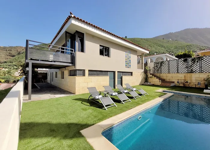 Miya Del Sol Heated Saltwater Pool *