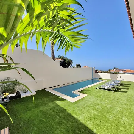 Miya Del Sol Heated Saltwater Pool La Orotava