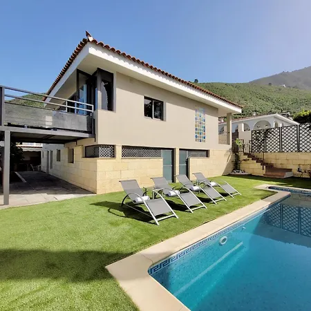 Miya Del Sol Heated Saltwater Pool *