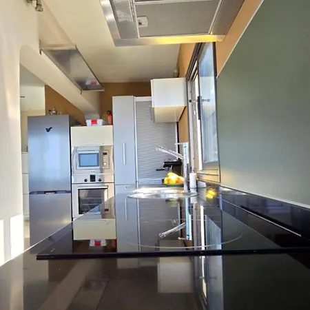 Willa Miya Del Sol Heated Saltwater Pool *