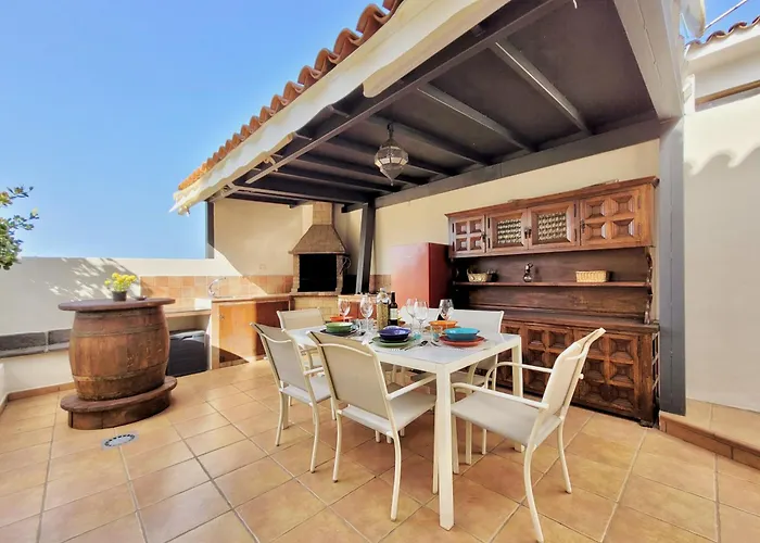 Miya Del Sol Heated Saltwater Pool * 拉奥罗塔瓦