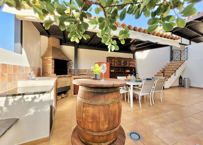 Miya Del Sol Heated Saltwater Pool * La Orotava