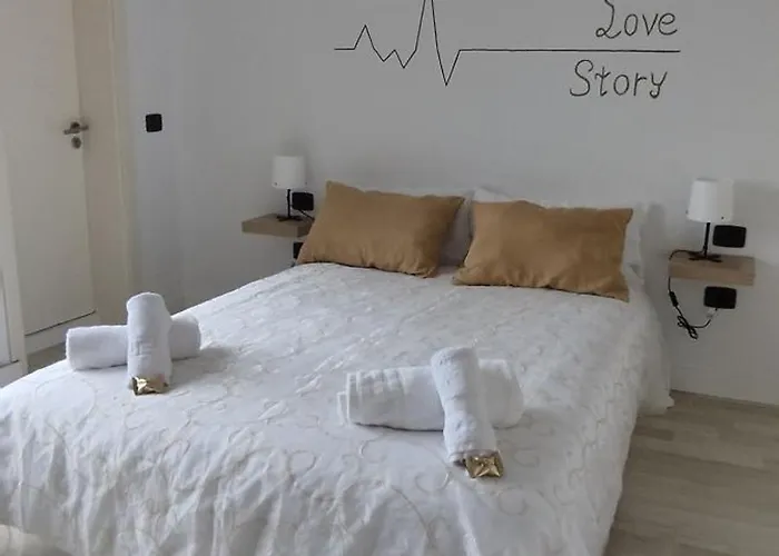 Miya Del Sol Heated Saltwater Pool 别墅